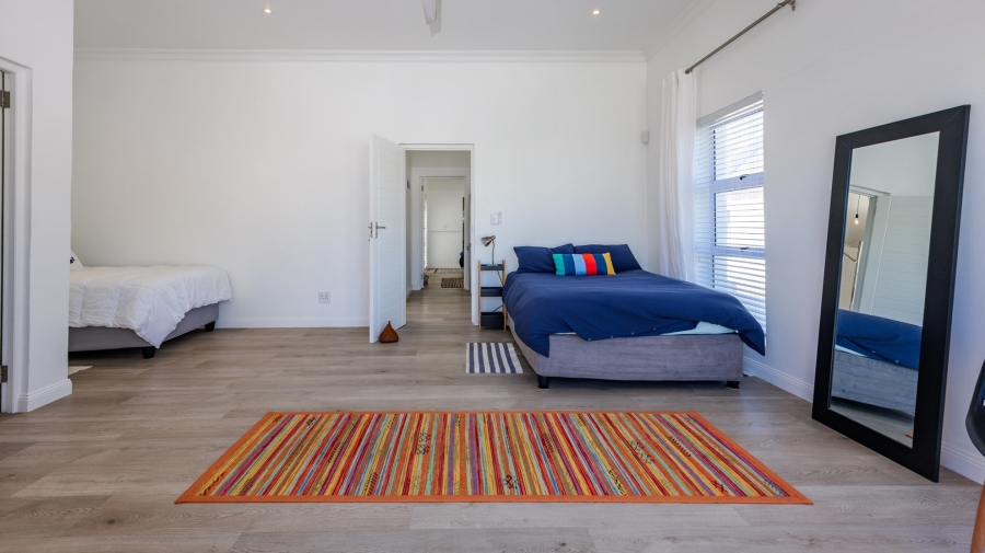 4 Bedroom Property for Sale in Agulhas Western Cape